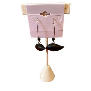 Simple Black bird wood earrings on thin silver toned wire. Very pretty